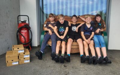 Neue Schuhe für die Jugend